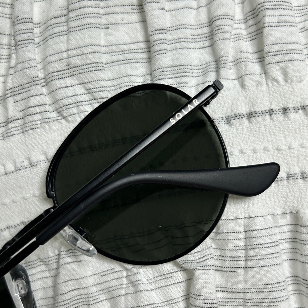Solar Metal Frame Sunglasses - Picture 9 of 13